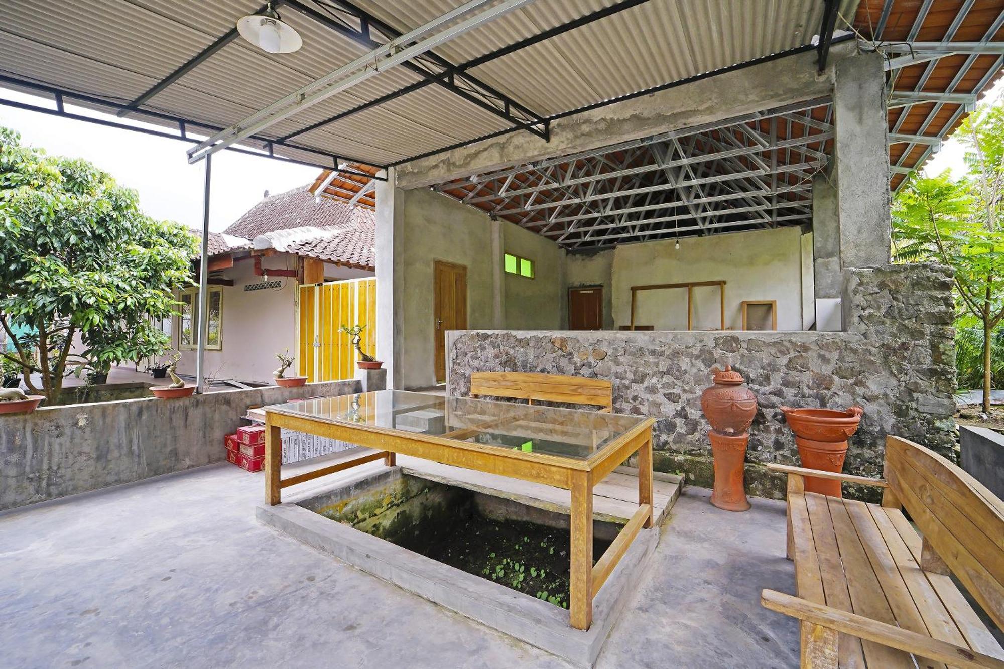 斯勒曼 Spot On 91085 Griya Estu Wening酒店 外观 照片